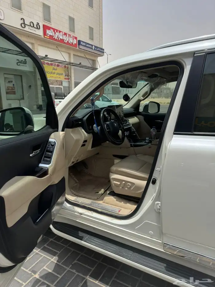 جيب لاندكروزر 2022 3