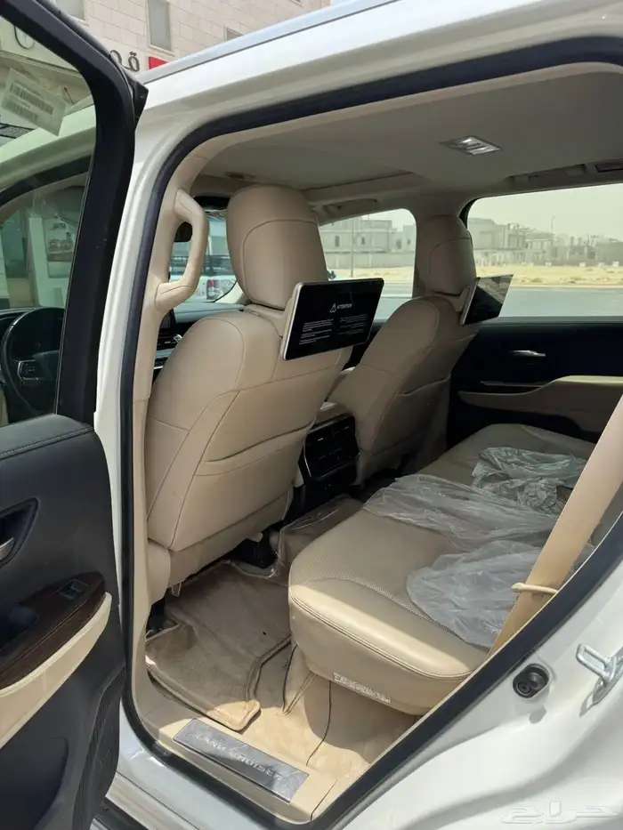 جيب لاندكروزر 2022 2