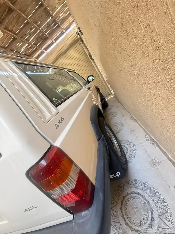 جيب شيروكي 1999 سبورت قير عادي 11