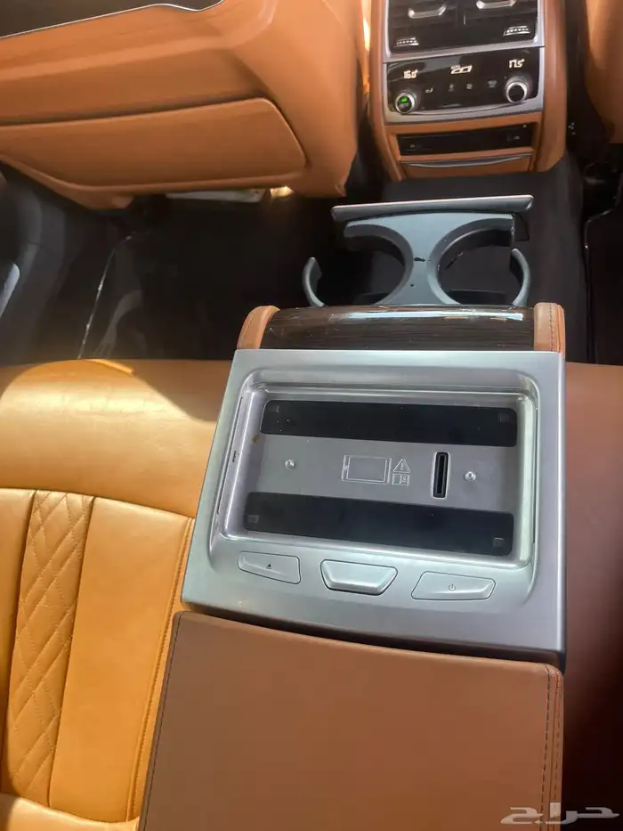 BMW 740L 2019 فل كامل 12