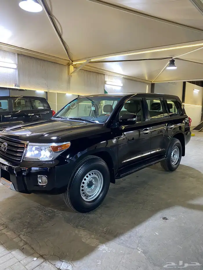 جي اكس 2008 لاندكروزر اسود 6