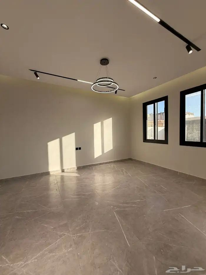 فله روف ارضيه حي الصفاء السعر 690 1