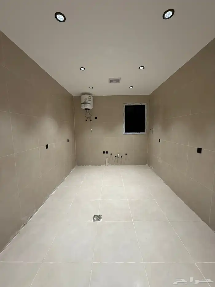 فلل روف علوي مدخل خاص للبيع حي الشفاء تبوك 3