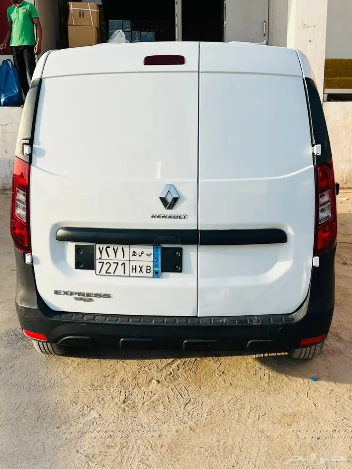 رينو اكسبرس ديزل 2023 5