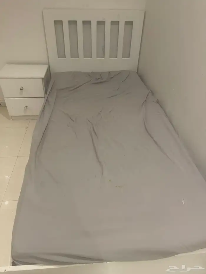 سرير نفر للبيع 100 0