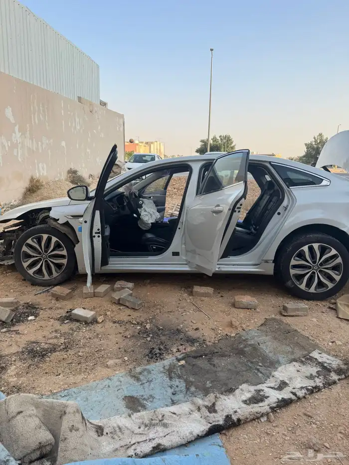 للبيع رينو تاليسمان 2018 تشليح 0