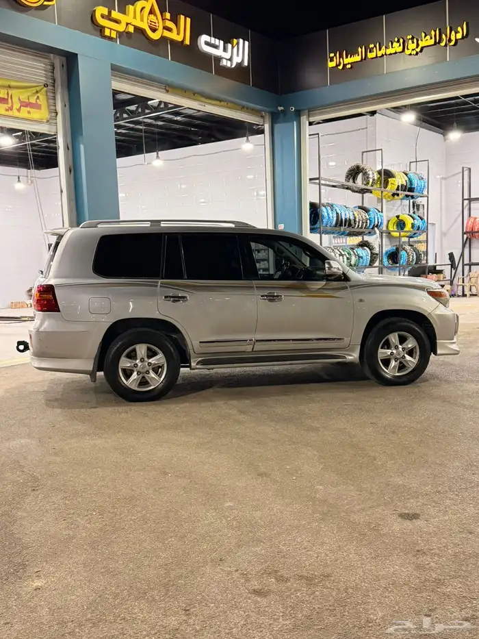 للاند كروزر VXR 3