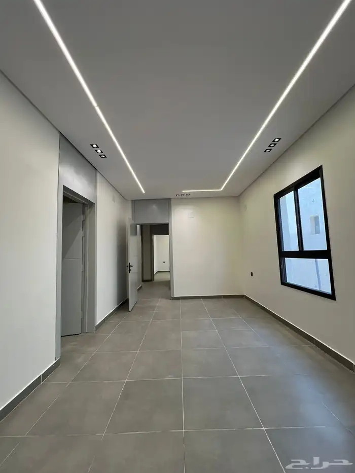 دور علوي مع شقه  دور أرضي 3