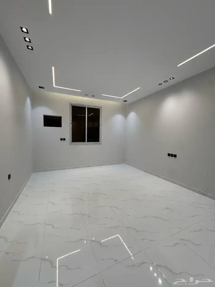 ادوار متكررة فاخرة للبيع بحي الرحاب 6