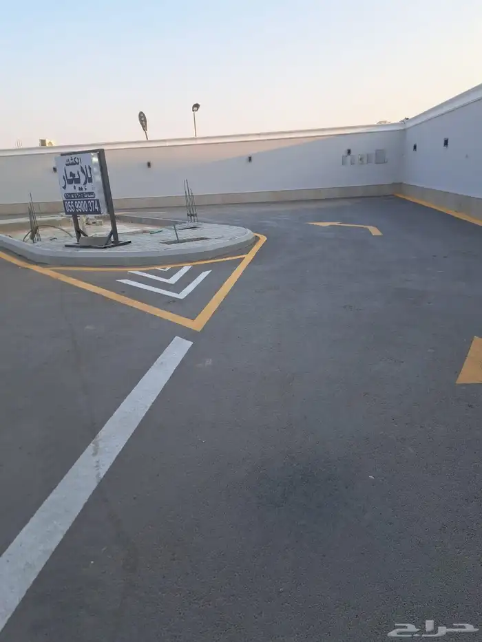 درايف ثرو للإيجار (كشك) طريق الثمامة 1