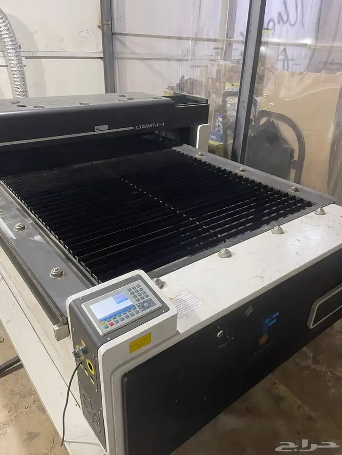 مكينة قص ليزر ( CO2 ) 0