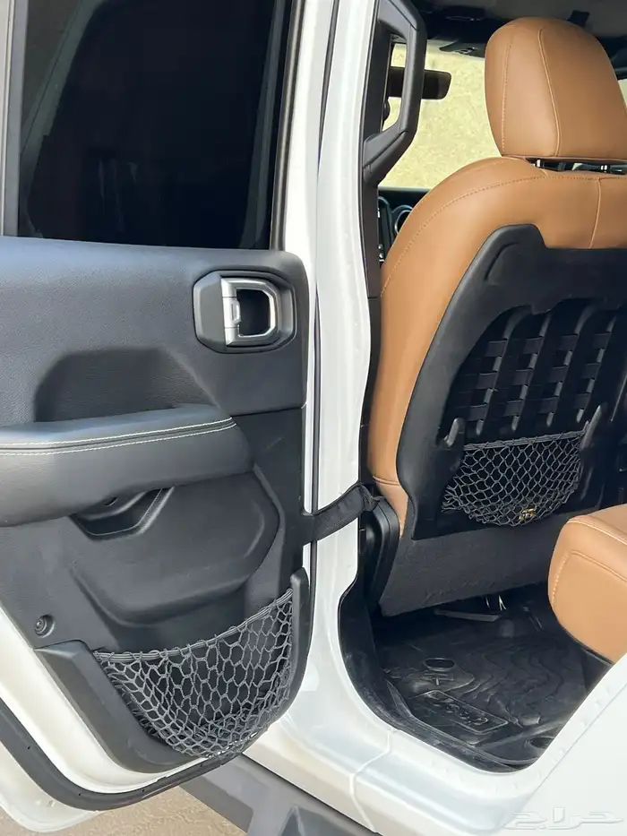 جلاديتور روبيكون 2021 ( بحالة الوكالة ) 32