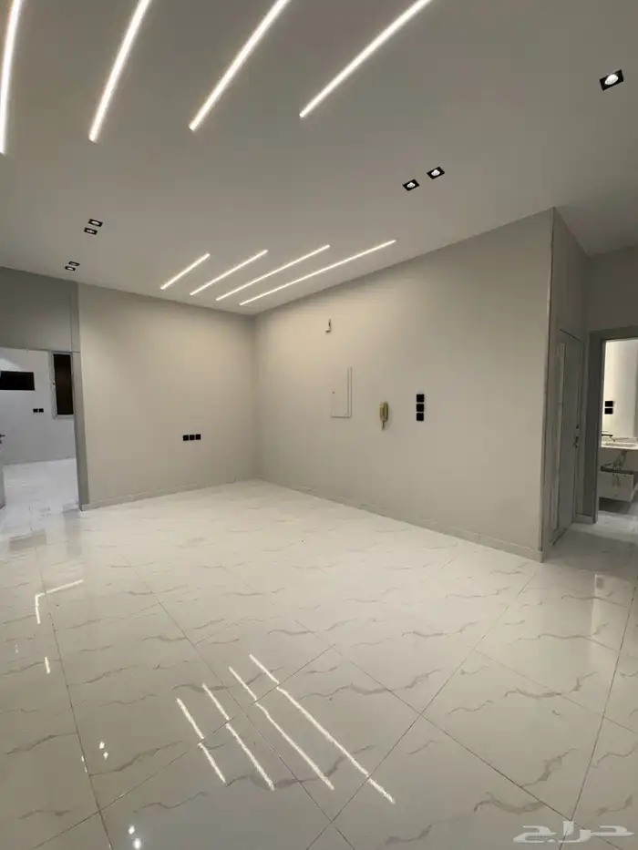 ادوار متكررة فاخرة للبيع بحي الرحاب 7