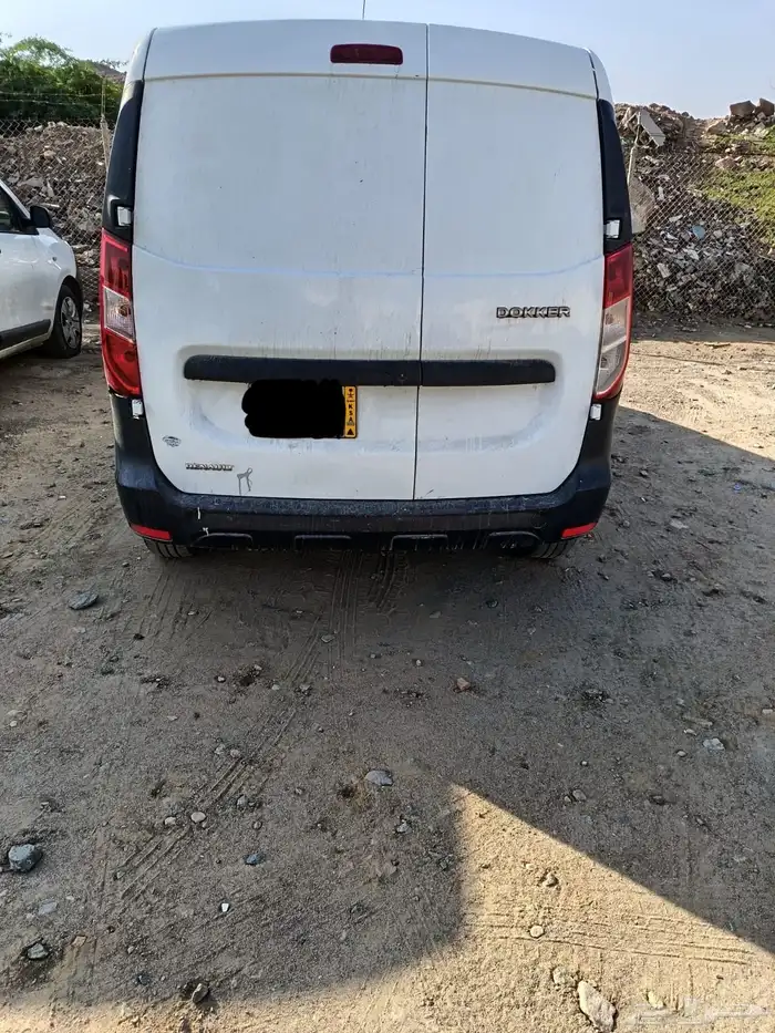 للبيع رينو دوكر موديل 2017 0