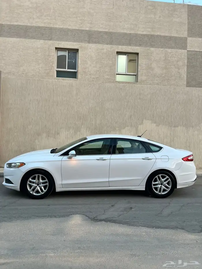 للبيع فورد فيوجن توكيلات الجزيرة 8