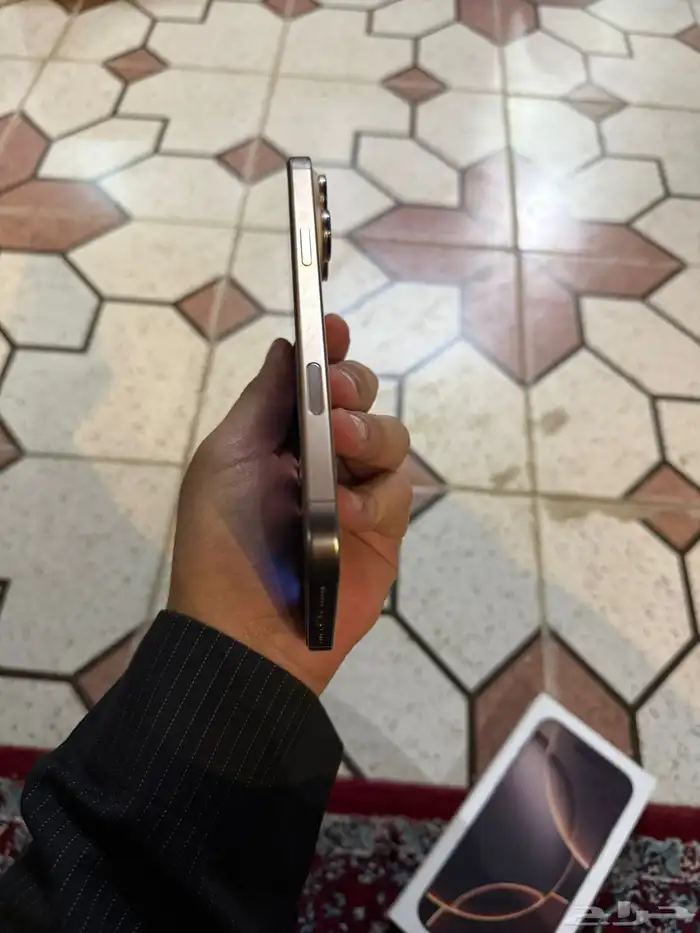 ايفون 16 برو ماكس قيقه 256 3