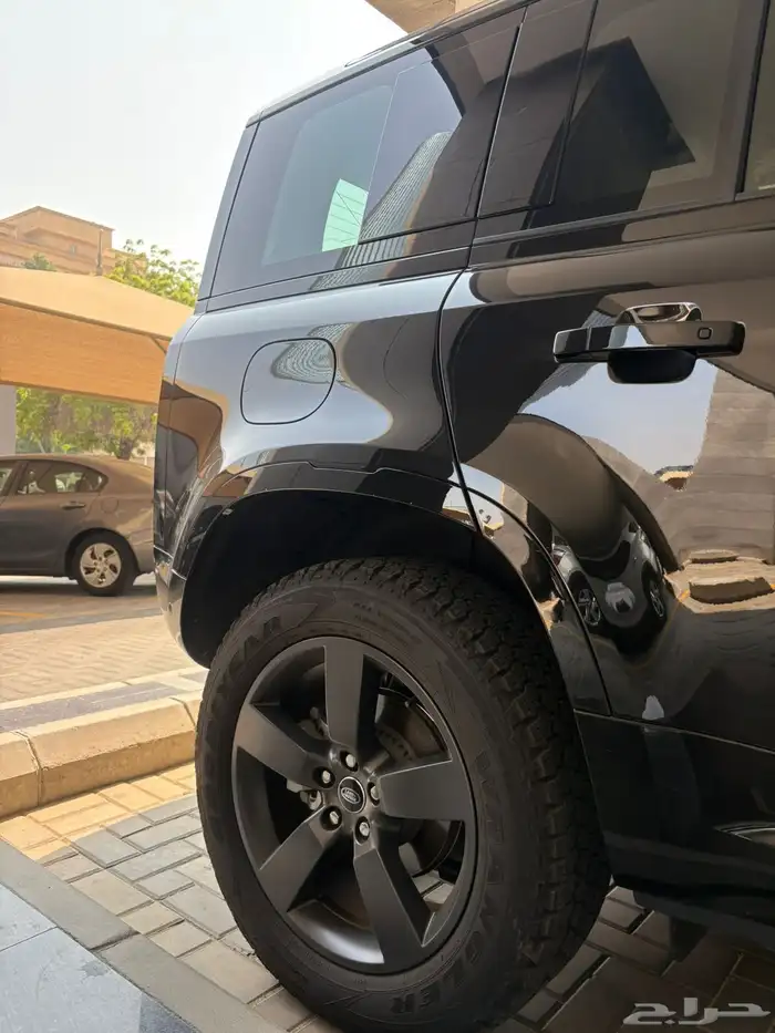 ديفندر 2025 ماشي 42 ناغي 4 سرندل فل 5