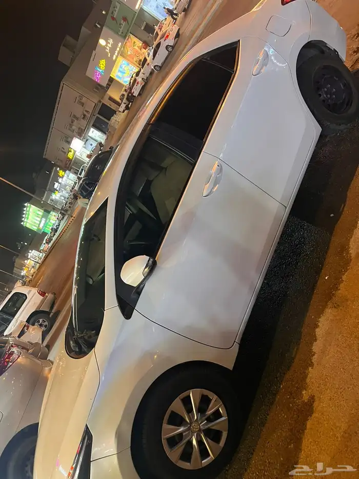 سيارة للايجار كورلا 1