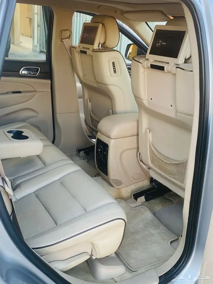 جيب قراند شروكي 2015 8