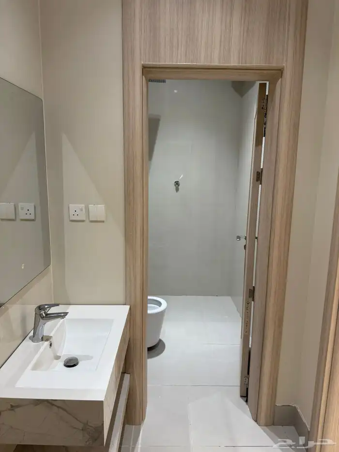 فيلا للإيجار في الدرعية حي ظهرة العودة 2