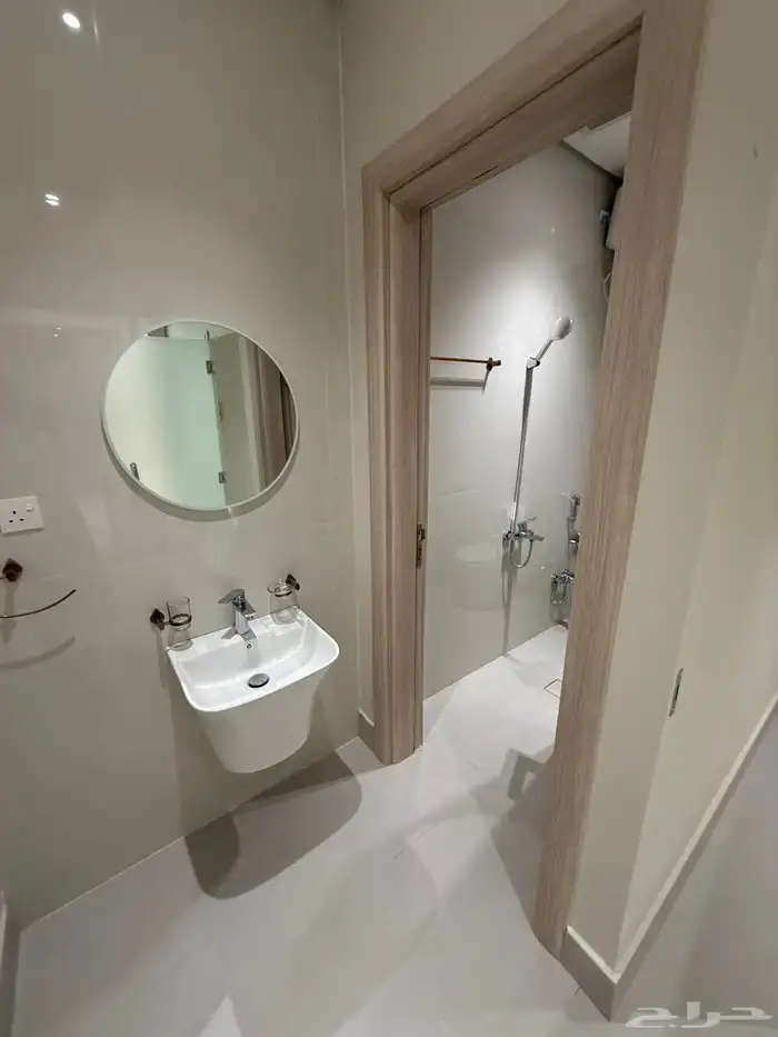 فيلا للإيجار في الدرعية حي ظهرة العودة 12