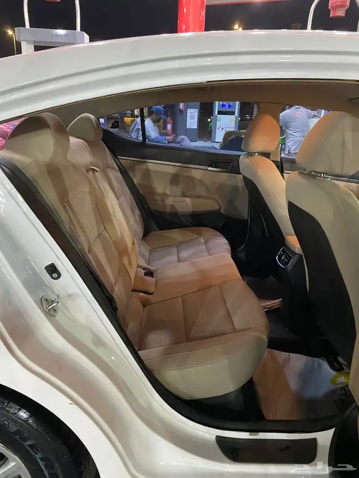 النترا 2017 بنزين للبيع 13