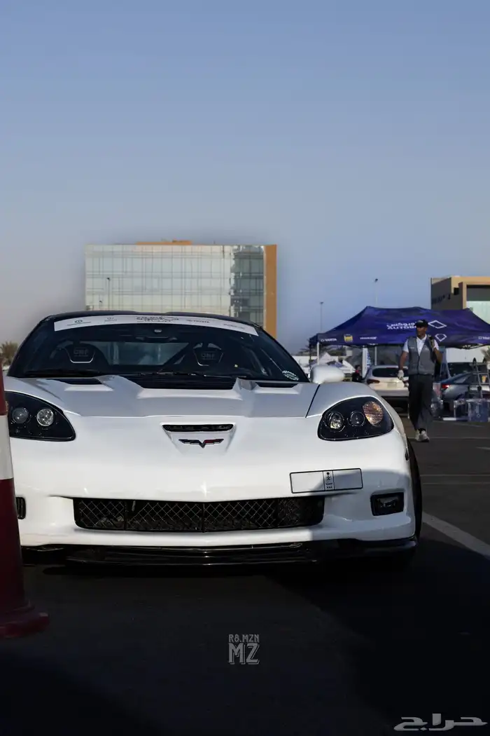 مصور سيارات 4