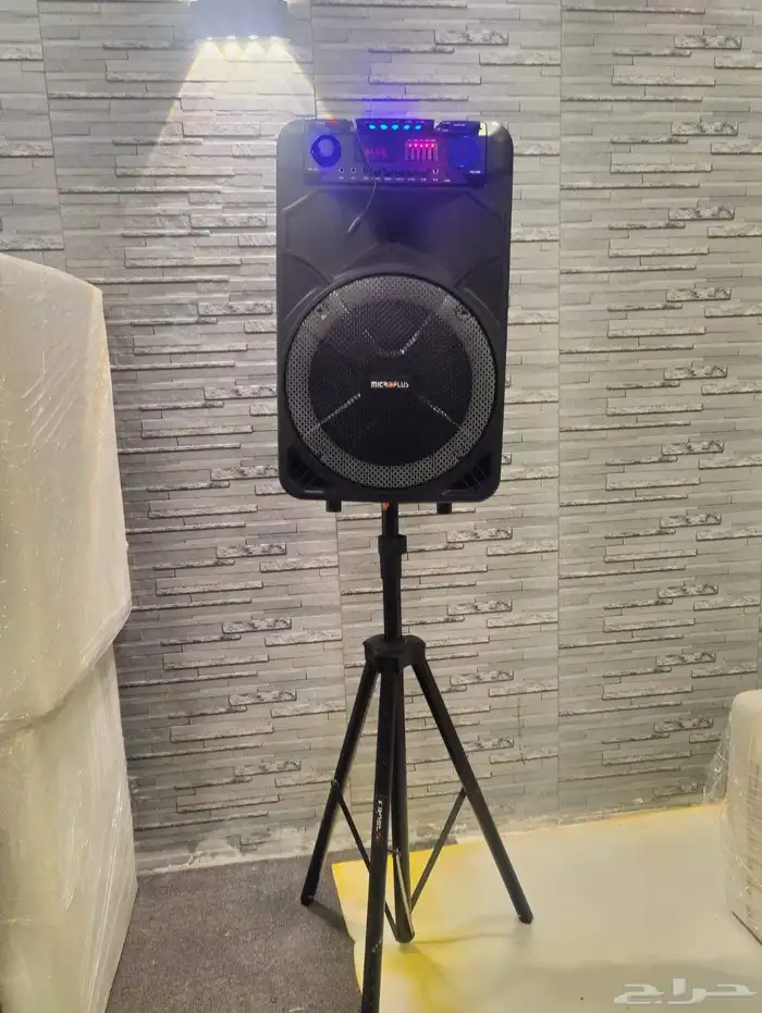 تاجير سماعات تاجير كراسي طاولات تاجير عقود لمبات حفلات 0