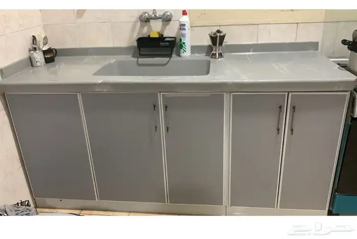 مطبخ كبير تقريبا 10 م للبيع 1