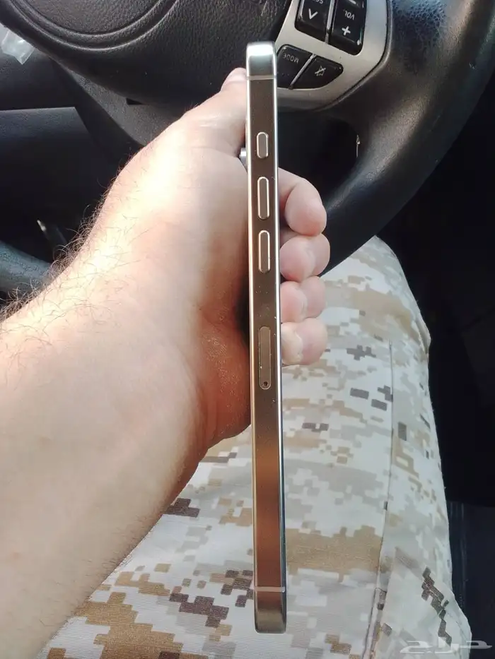 ايفون 16 برو ماكس 512 تيتانيوم 3