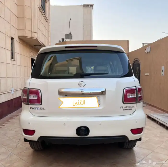 نيسان باترول بلاتينيوم 2016 0