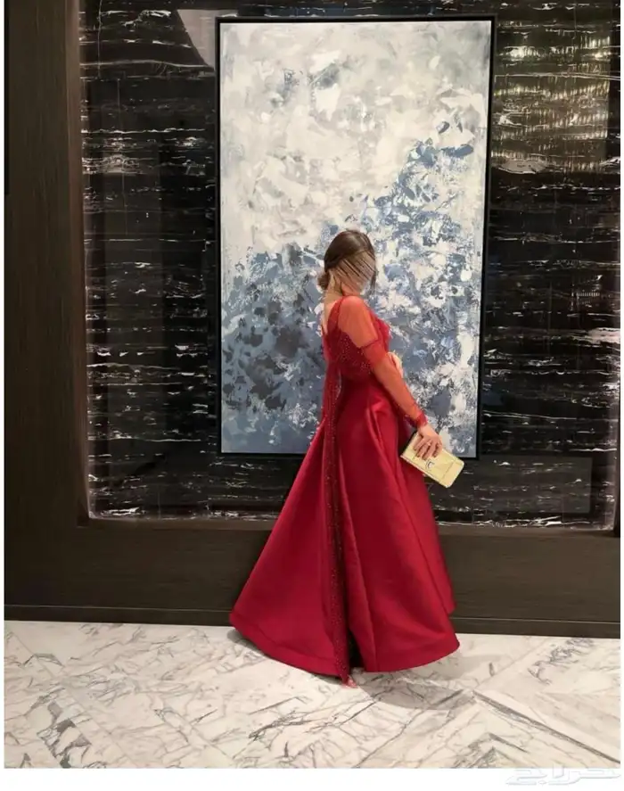 فستان يلبس M لبس مره وحده 3 ساعات الفستان خيييال 0