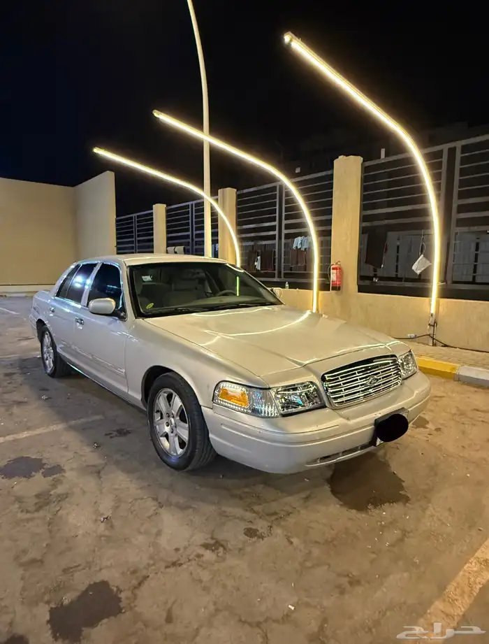 فورد فكتوريا 2