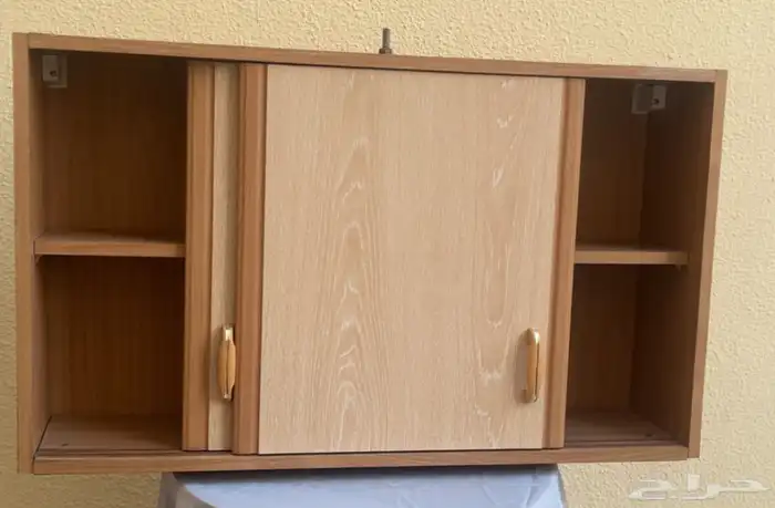 خزانة خشب 1