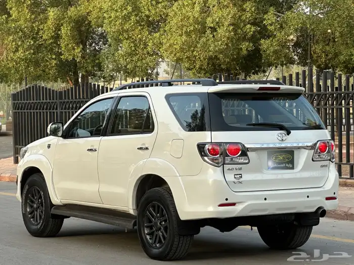 تويوتا فورشنر 60 عام موديل 2015 6 سلندر سعودي 5