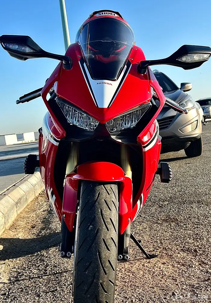 دباب هوندا 1000 ار ار 2019 - Honda cbr 1000 rr 2019 5