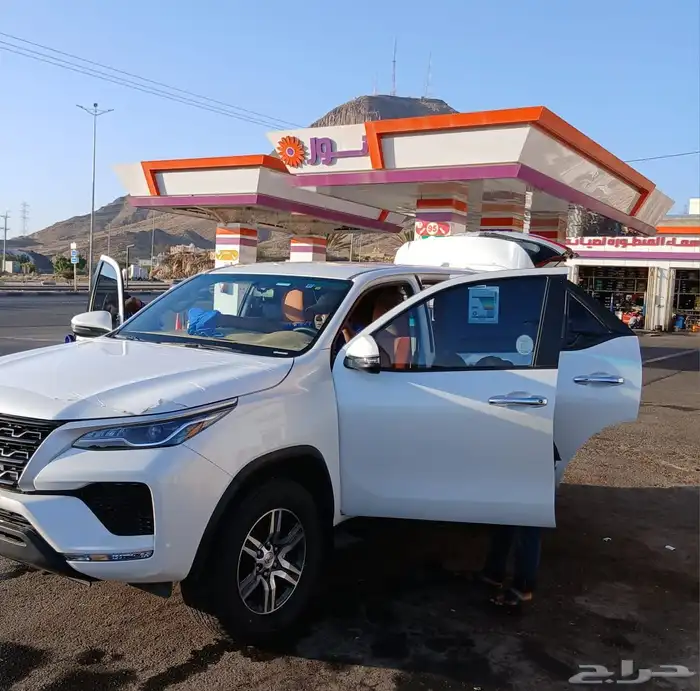 فورتشنر GX 2025 ممشى 20 الف 4 سلندر 0