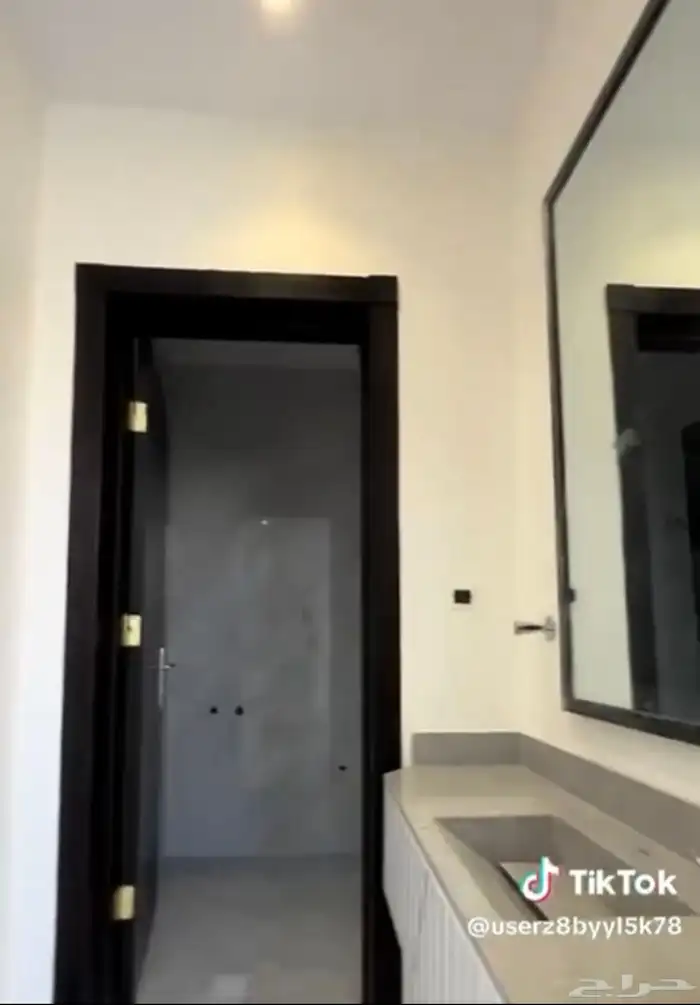 للإيجار شقة حي بدر بسعر 25 الف سنوي (تم التأجير) 6