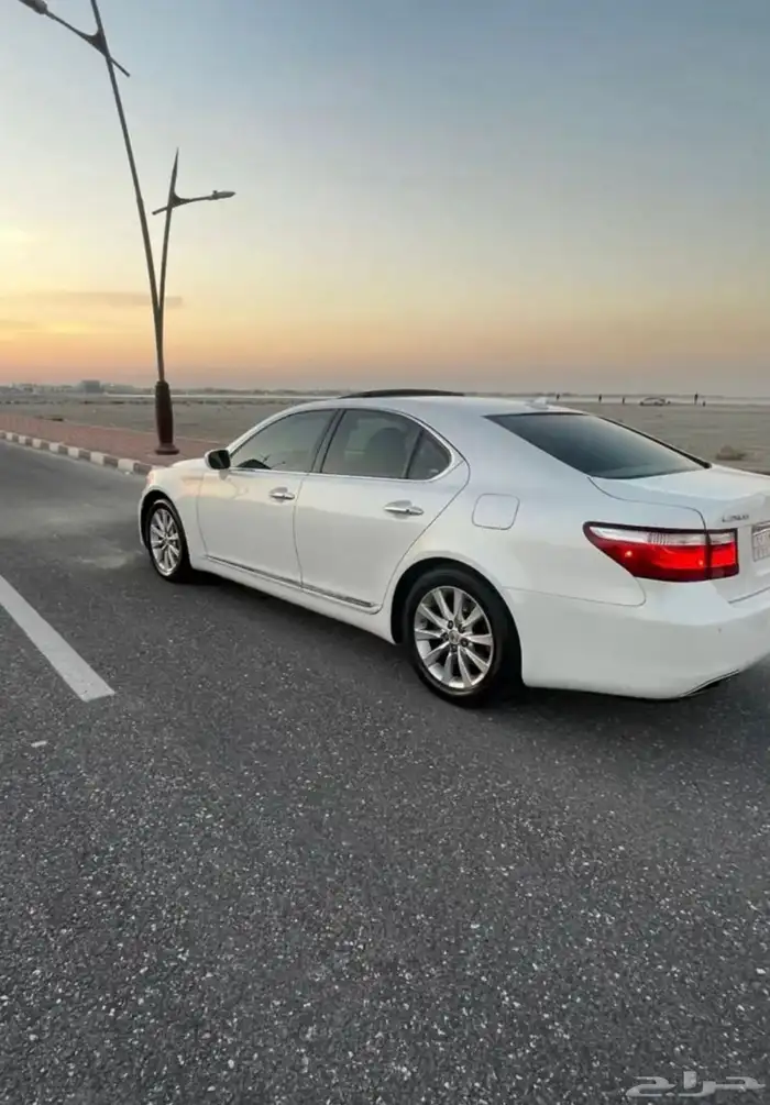 جنوط لكزس LS460 0