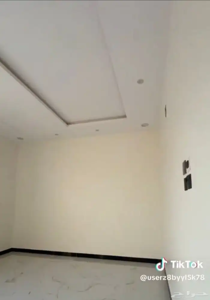 للإيجار شقة حي بدر بسعر 25 الف سنوي (تم التأجير) 15