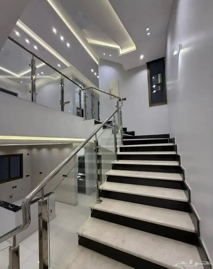 للبيع فيلا دبلكس تشطيب مودرن خميس مشيط دره الموسى 16