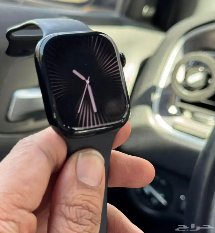 ساعة ابل 11 46 1