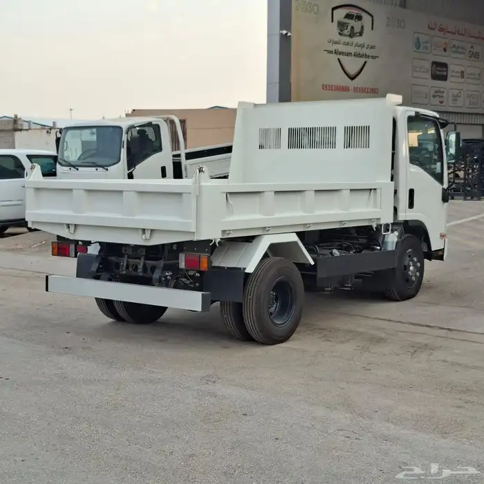 ايسوزو قلاب 2024 خليجي المحرك 3.0 الطن 4 السعر 130 شامل الضر 5