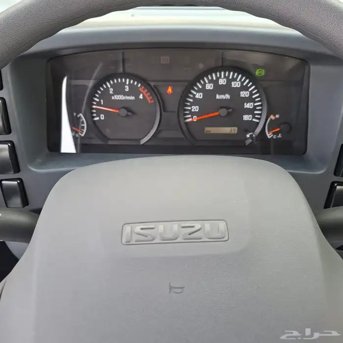 ايسوزو دينا 2024 محرك 4.8 الطن3 خليجي السعر 120شامل الضريبه 13