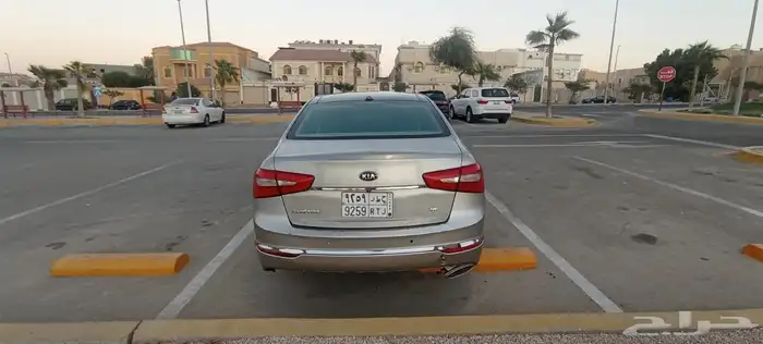 كيا كادينزا 3