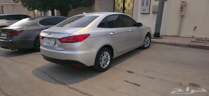 فورد اسكورت 5