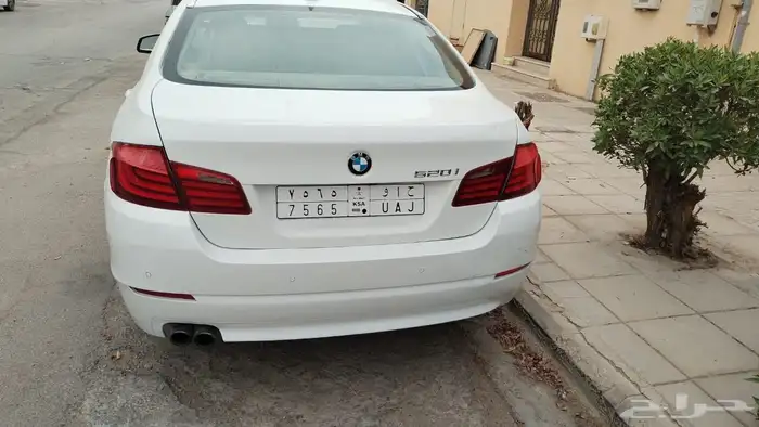 بي ام دبليو bmw الفئه الخامسه 2013 نظيف 13