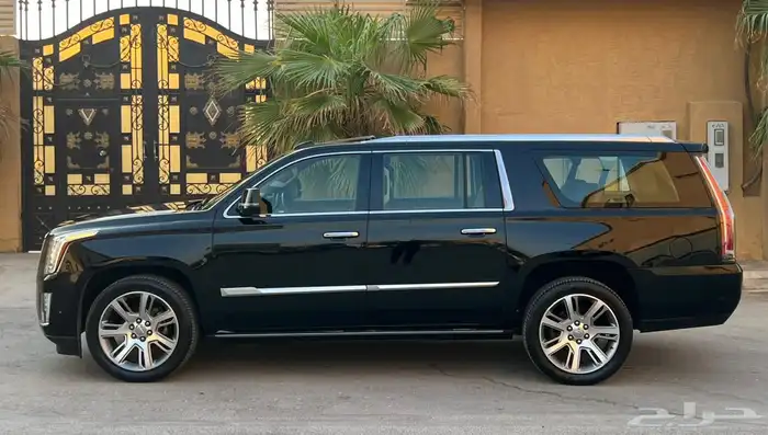 كاديلاك اسكاليد 2018 شاص طويل (بحالة ممتازة) 4