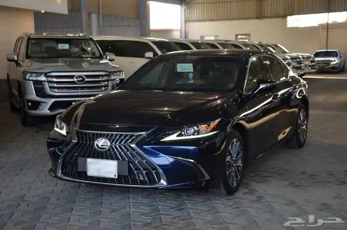 لكزس ES 300 Ah 2024 وارد عبداللطيف جميل 0