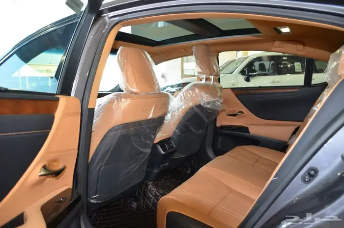 لكزس ES350 CC 2025 وارد عبداللطيف جميل 7